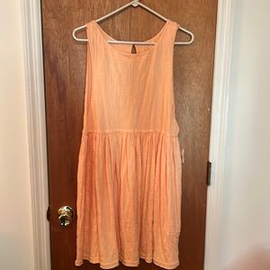 Free people melon dress NWT , could be called a jumper.😄🎈Pockets!!